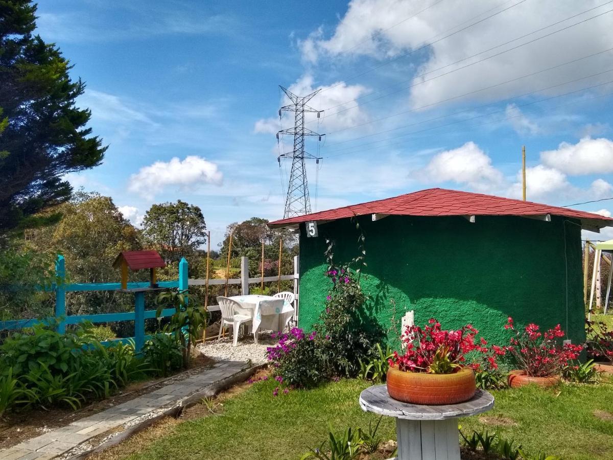 Hospedaje Santaelena -Chalets De Montana- Santa Elena  Eksteriør bilde