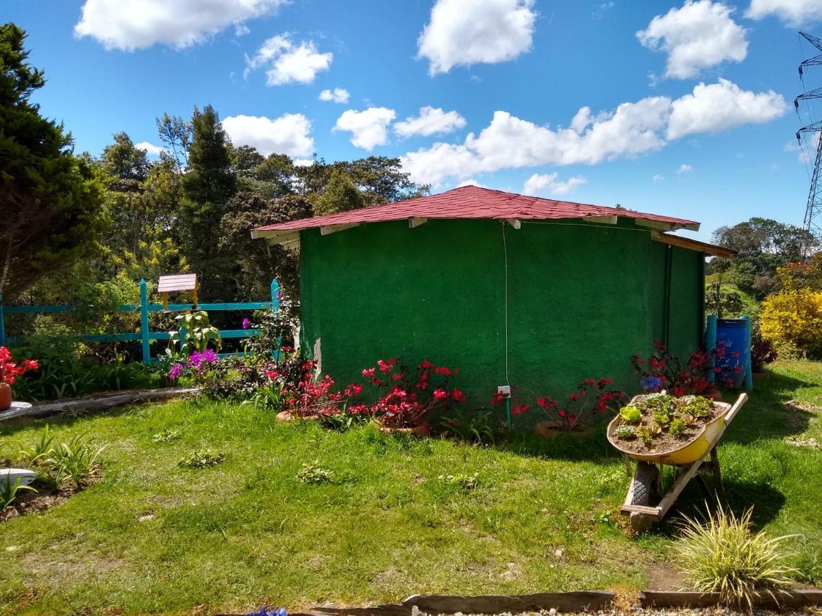 Hospedaje Santaelena -Chalets De Montana- Santa Elena  Eksteriør bilde