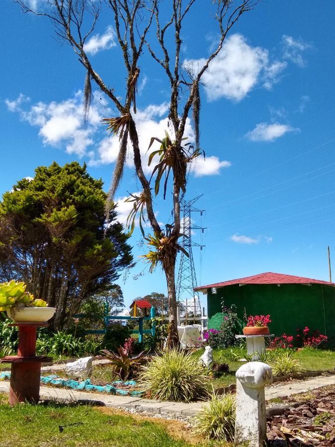Hospedaje Santaelena -Chalets De Montana- Santa Elena  Eksteriør bilde