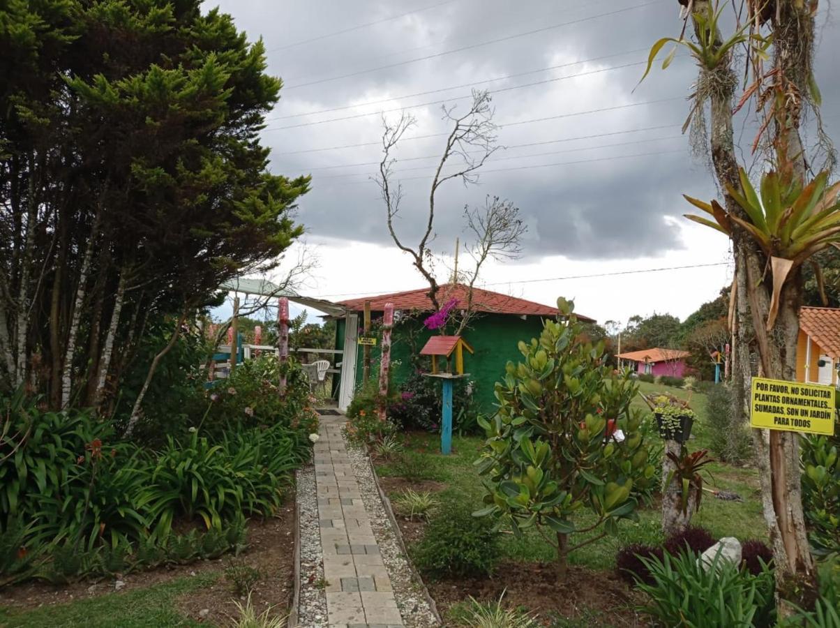 Hospedaje Santaelena -Chalets De Montana- Santa Elena  Eksteriør bilde