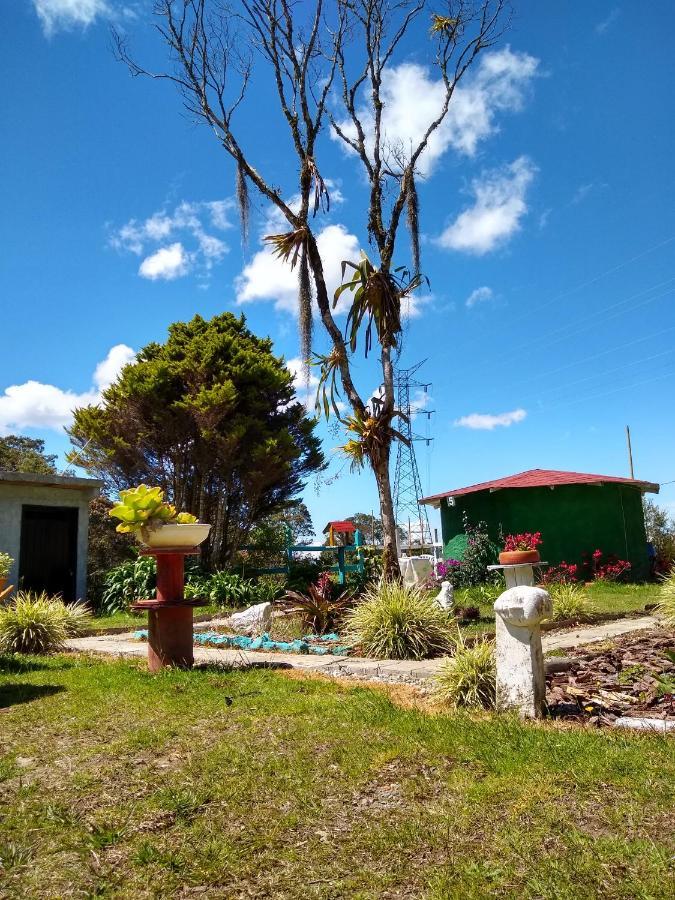 Hospedaje Santaelena -Chalets De Montana- Santa Elena  Eksteriør bilde